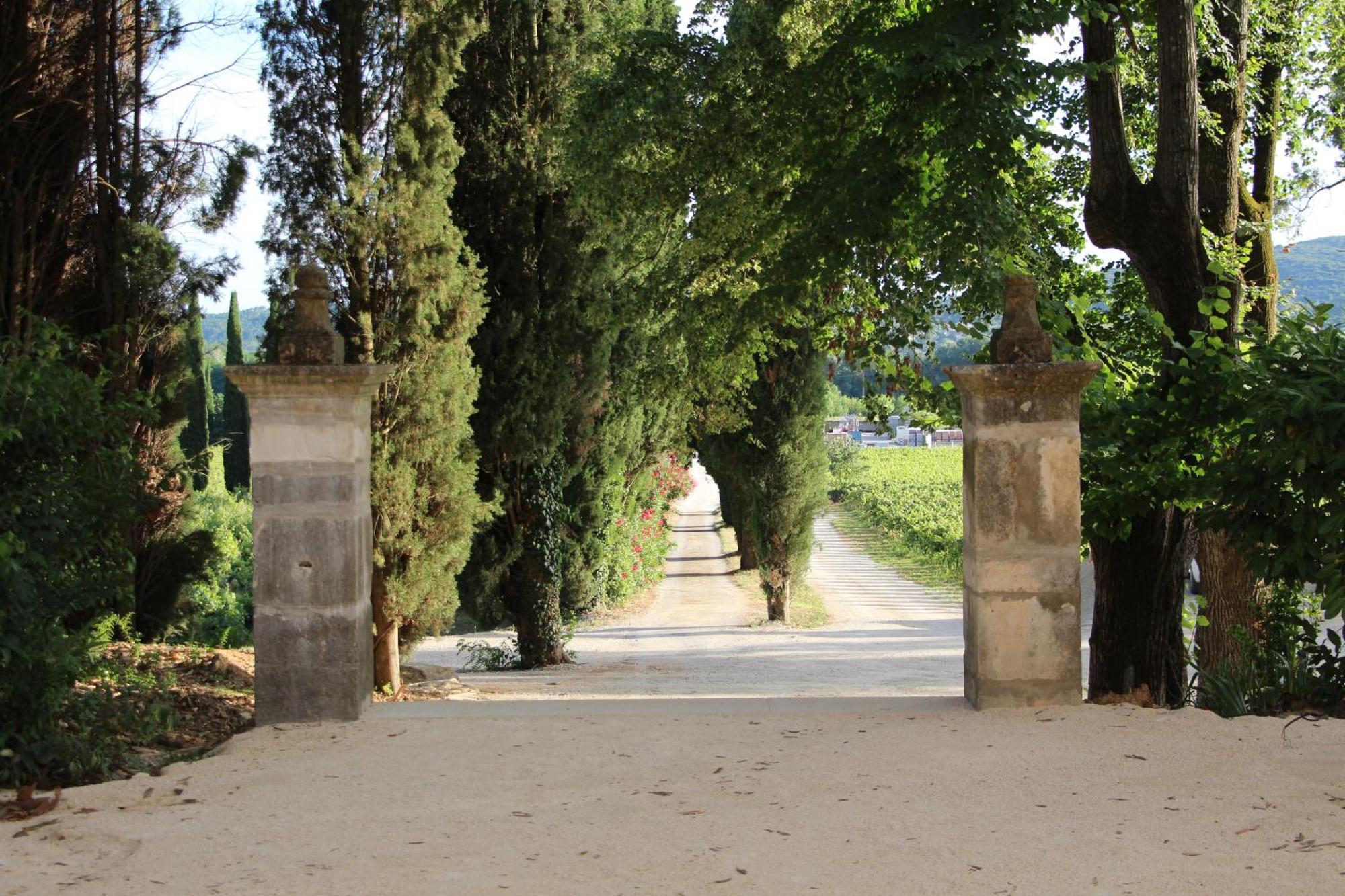 Chateau De L'Olivete Cornillon Luaran gambar