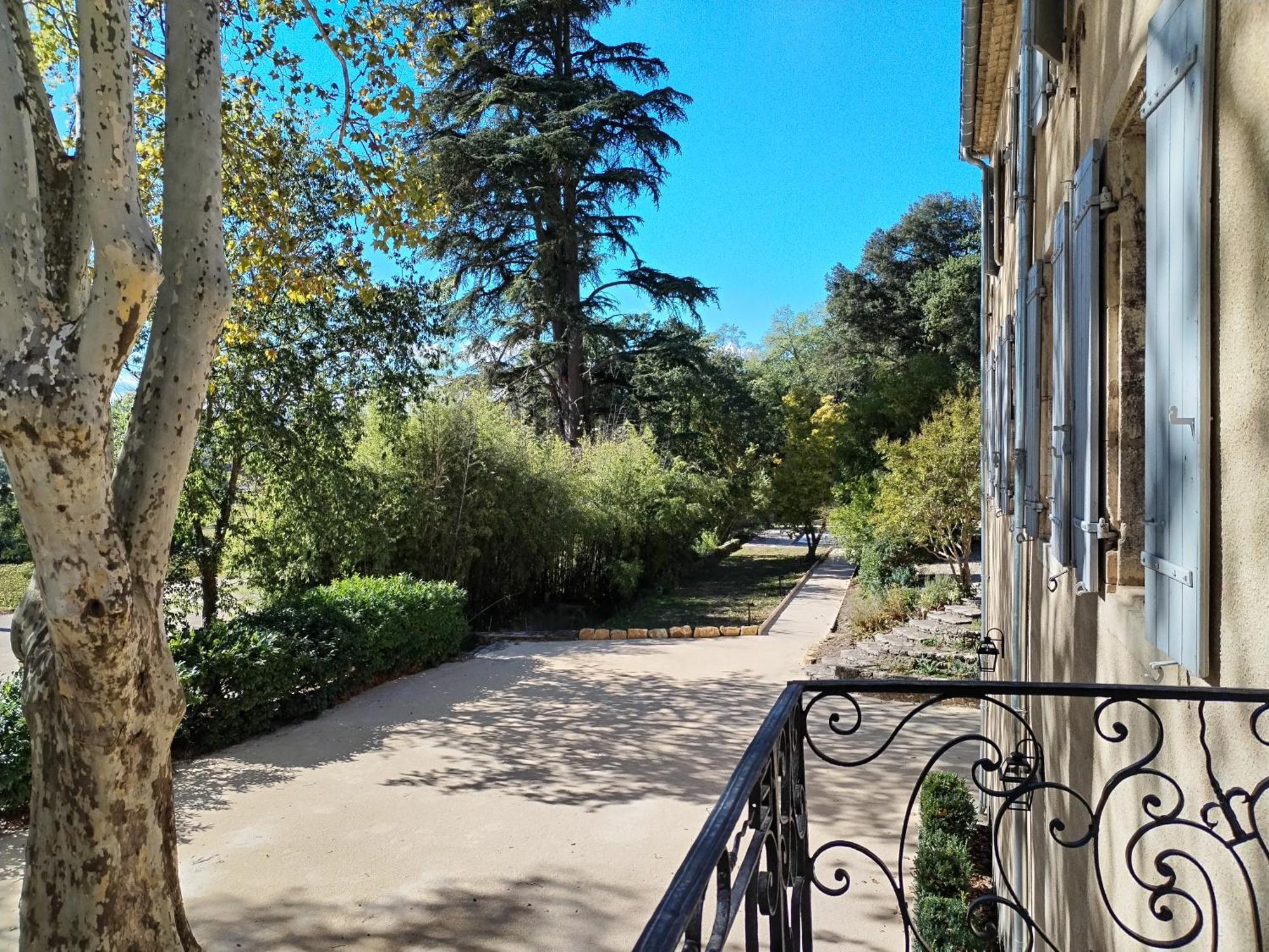 Chateau De L'Olivete Cornillon Luaran gambar